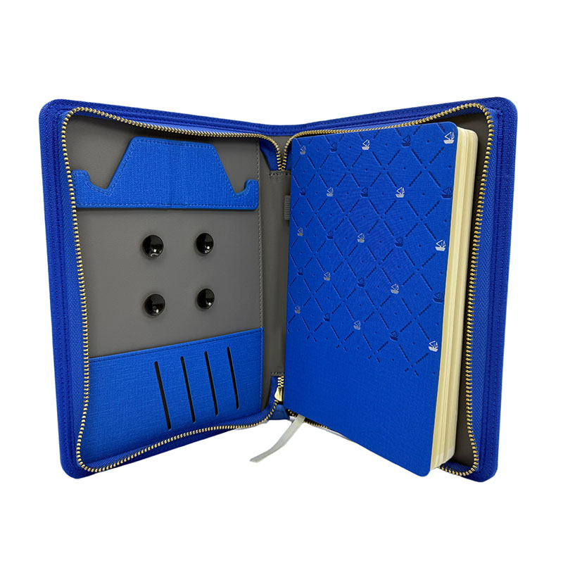 Cahier en cuir rechargeable